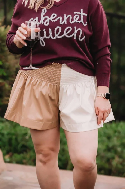 Leather Swing Short In White/tan